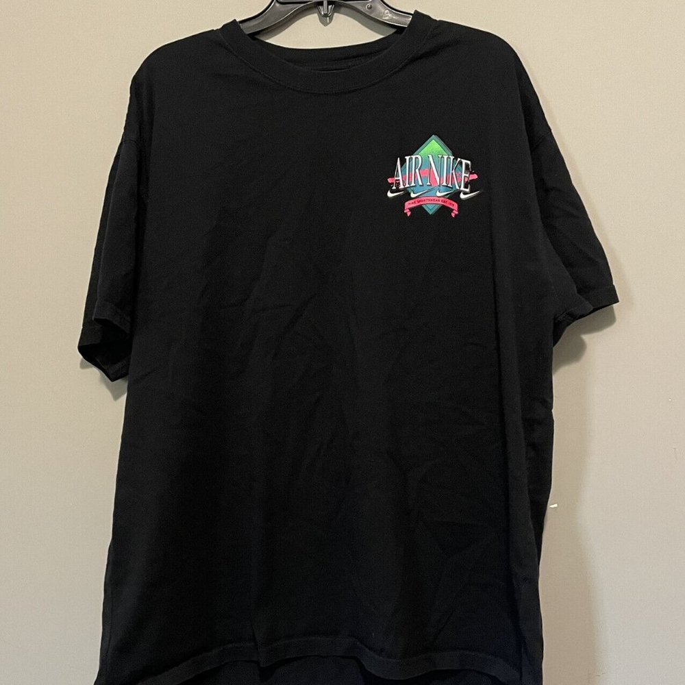 Nike Shirt Men's XL Black Short Sleeve Graphic Sportswear Colorful